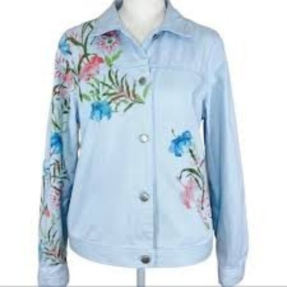 Nwt  Coldwater Creek Womens Jean Jacket Lightwash Floral Size Xl - Picture 1 of 11